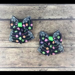 Hair bow pigtail set